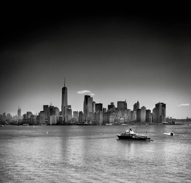 istock New York Skyline at Sunset 915739364