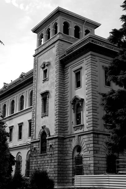 istock Italian Architecture Florence 91575042