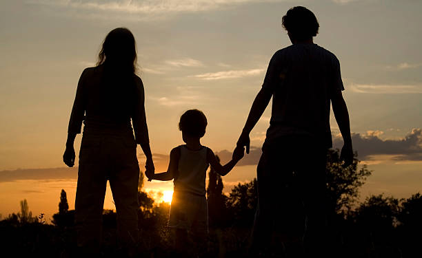 istock family silhouette 91575144