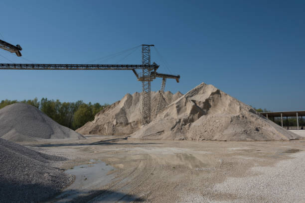 istock Gravel factory 915759630