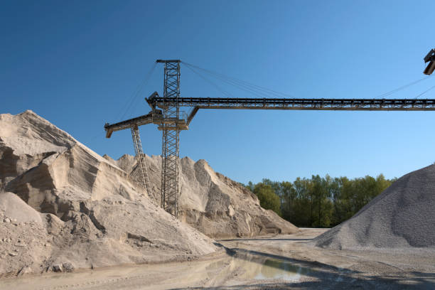 istock Gravel factory 915769444