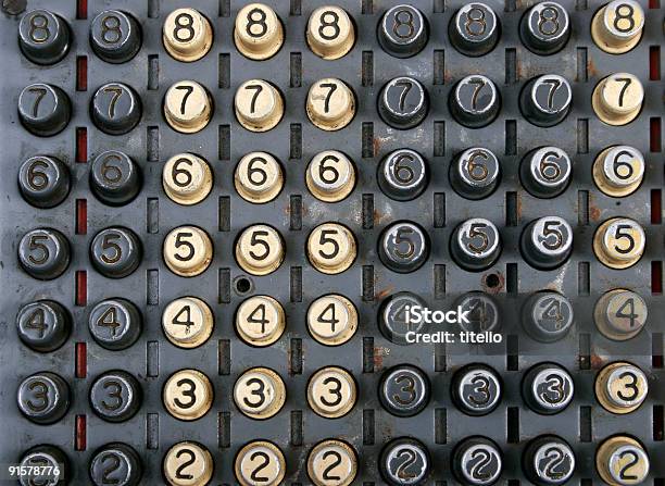 Calculadora Foto de stock y más banco de imágenes de Calculadora - Calculadora, Antigualla, Antigüedades