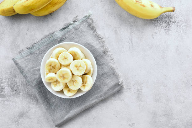 istock Banana slices in bowl 915830766
