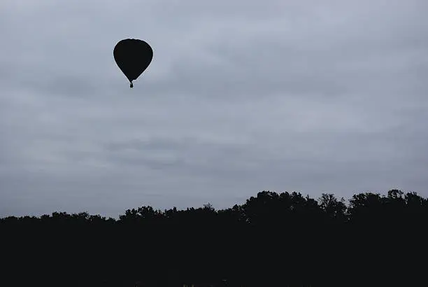 Photo of Hot air balloon outlined