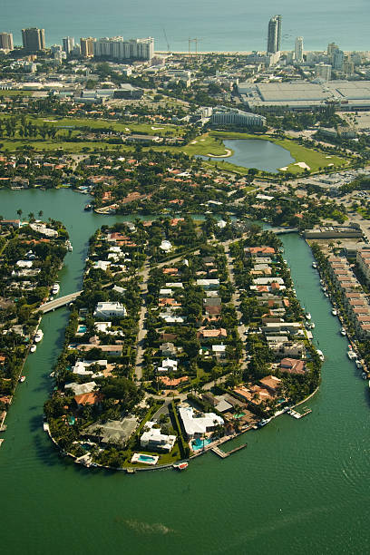 istock Miami city coastline 91583508
