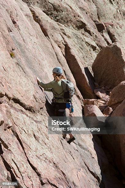 Miłośnicy Wspinaczki W El Dorado Canyon State Park Kolorado - zdjęcia stockowe i więcej obrazów Alpinizm