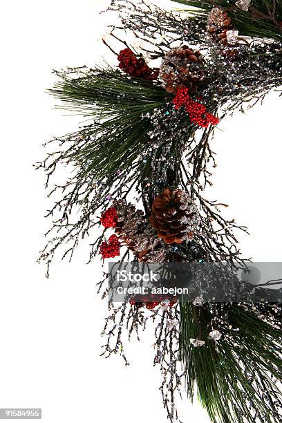 Pine Kranz Stockfoto und mehr Bilder von Baum - Baum, Beere - Obst, Beere - Pflanzenbestandteile