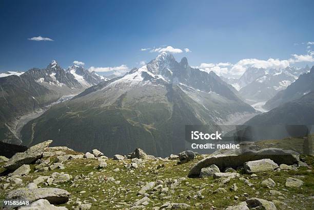 Letni Widok Grands Montets Glacier - zdjęcia stockowe i więcej obrazów Aiguilles de Chamonix - Aiguilles de Chamonix, Argentiere, Bez ludzi