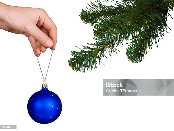 Foto de Cristmas Árvore De Mão E De Bola e mais fotos de stock de Esfera - Esfera, Madeira, Natal