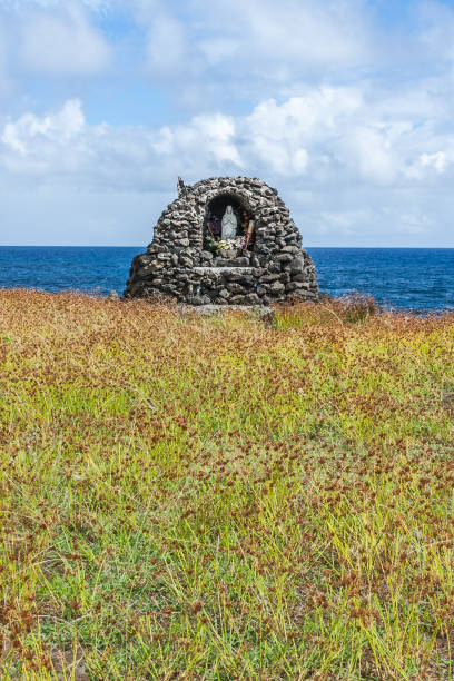 istock Easter Island seascape 915886276