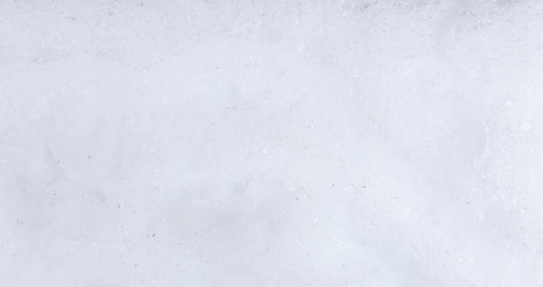 istock Snow in nature as a background 915886566