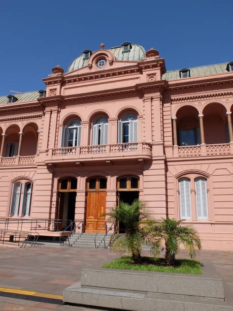istock Presidential Palace 915893094