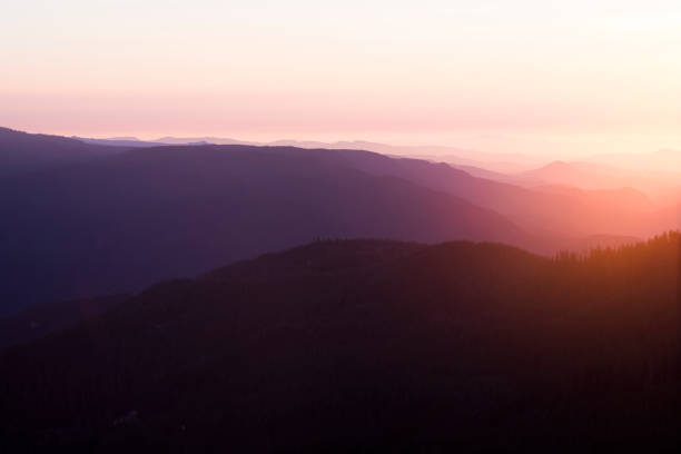 Sunset views on a smoky evening in Oregon shot from the summit of Iron Mountain.