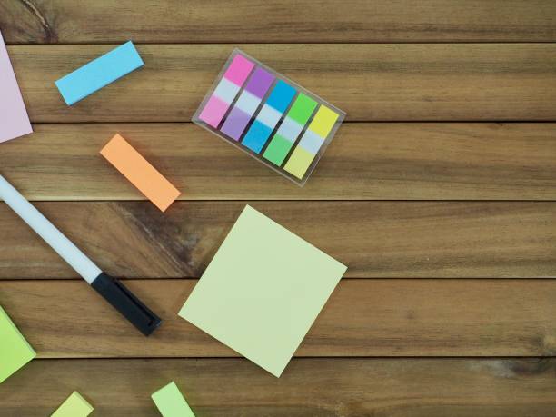 istock Office Supplies Adhesive paper 915933900