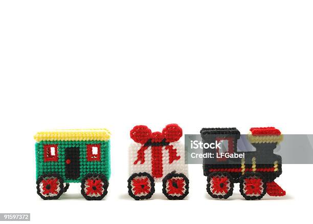 Foto de Três Bordados Trem De Carros e mais fotos de stock de Bola de Árvore de Natal - Bola de Árvore de Natal, Trem, Locomotiva