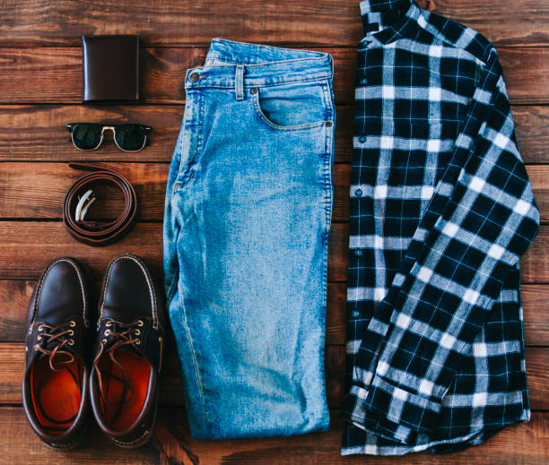 istock Man Autumn Outfit 915984152
