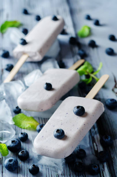 istock Vanilla blueberry cream cheese ice cream with fresh blueberries 915991676