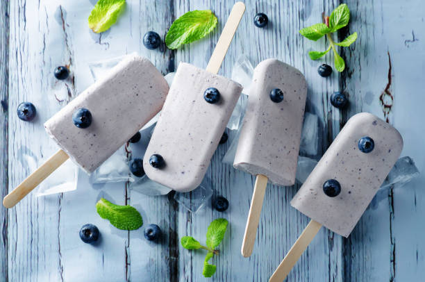 istock Vanilla blueberry cream cheese ice cream with fresh blueberries 915991734