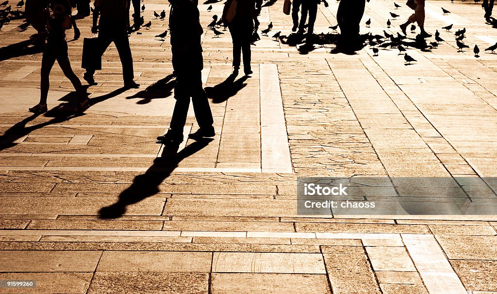 silhouette a persone - Foto stock royalty-free di Adulto