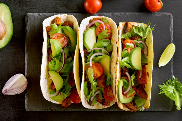 istock Tacos with meat and vegetables 916029114