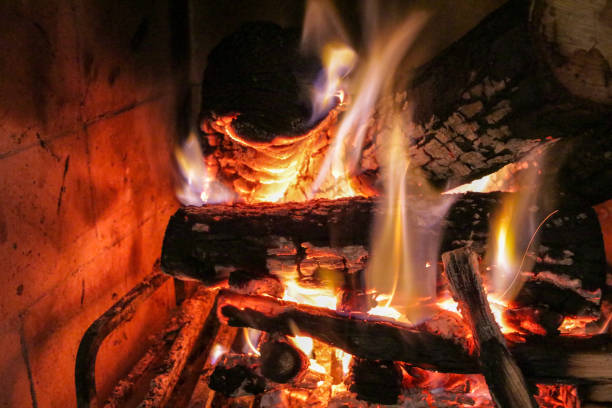 istock Fireplace fire in the home 916031760