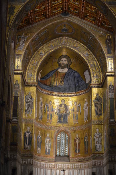 istock Interior of Duomo di Monreale, Sicily 916032912