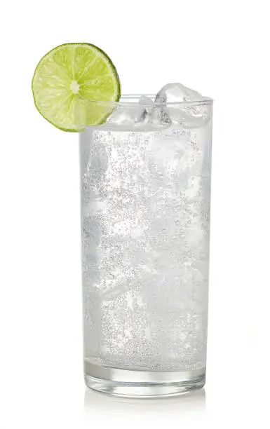Photo of Glass of gin and tonic cocktail