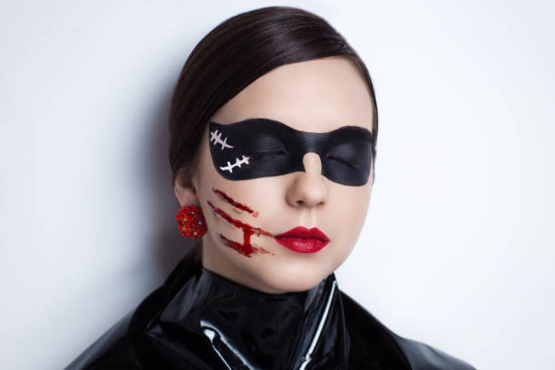 istock female girl art make up 916064614