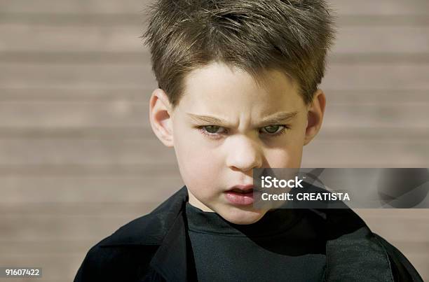 Nahaufnahme Eines Jungen Mit Attitude Stockfoto und mehr Bilder von Kind - Kind, Menschliches Gesicht, Rebellion