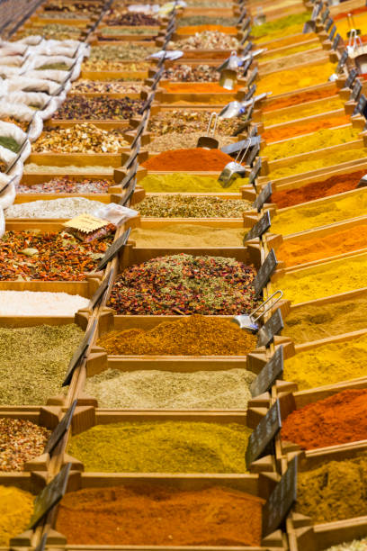 istock hot spices market 916077600
