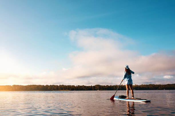 istock I want to go where my feet can't take me 916080574
