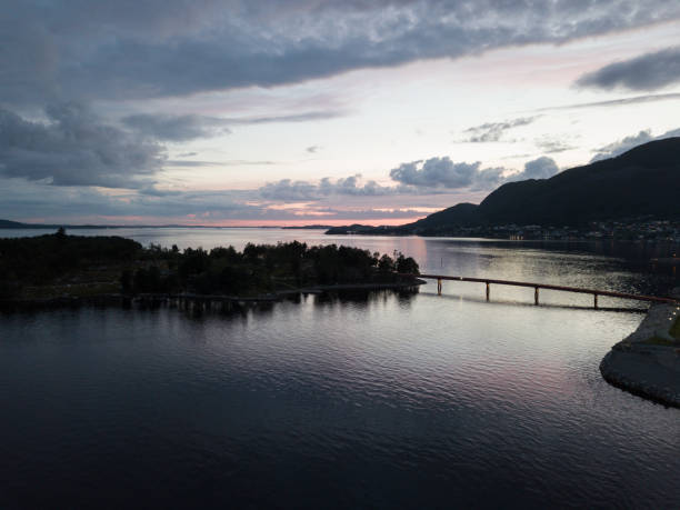 istock Norway Strand Village 916097078