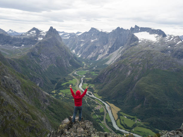 istock Romsdalseggen Ridge Norway 916097474