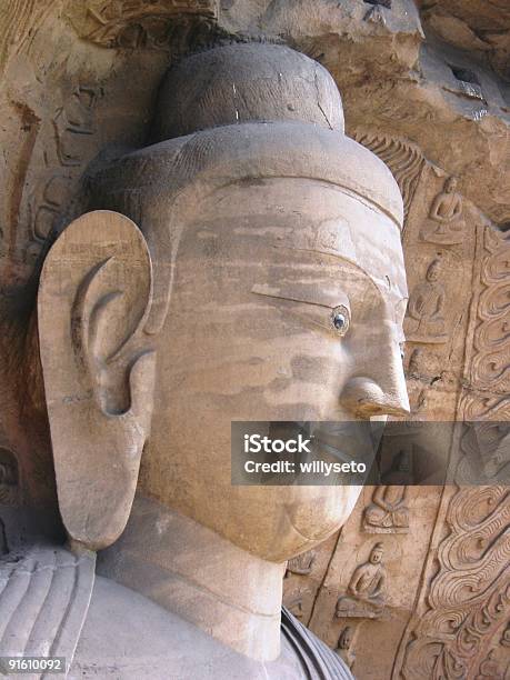 Estátua De Buda - Fotografias de stock e mais imagens de Arcaico - Arcaico, Buda, Budismo