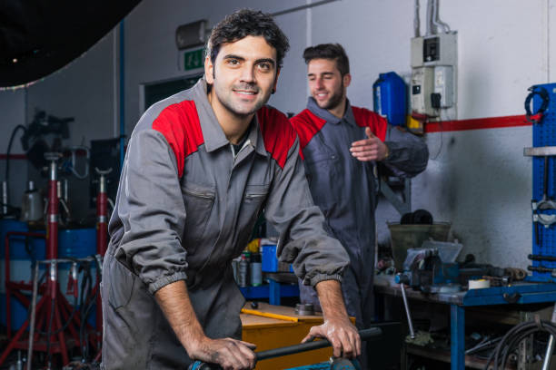 istock Auto and trucks garage mechanic at work 916133726
