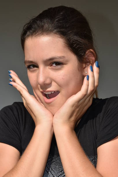 istock Surprised Pretty Female 916145788