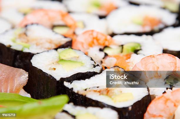 Fondo De Sushi Foto de stock y más banco de imágenes de Aguacate - Aguacate, Alimento, Aperitivo - Plato de comida