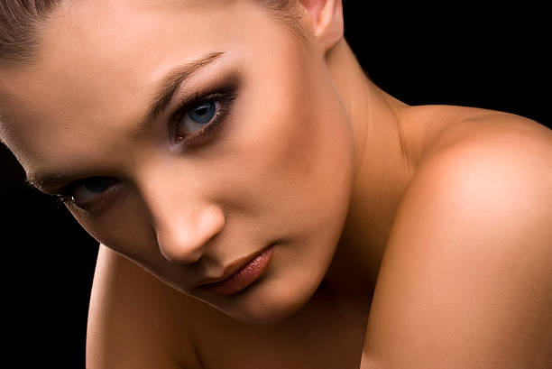 istock Beautiful woman 91619175