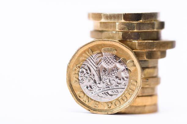 새로운 영국 파운드 동전 - british coin coin stack british currency 뉴스 사진 이미지
