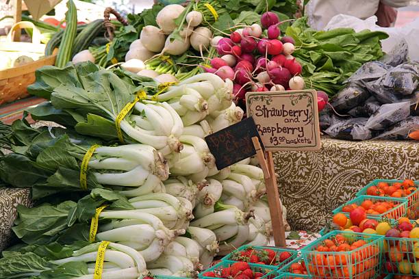 istock Farmer's Market 91620767