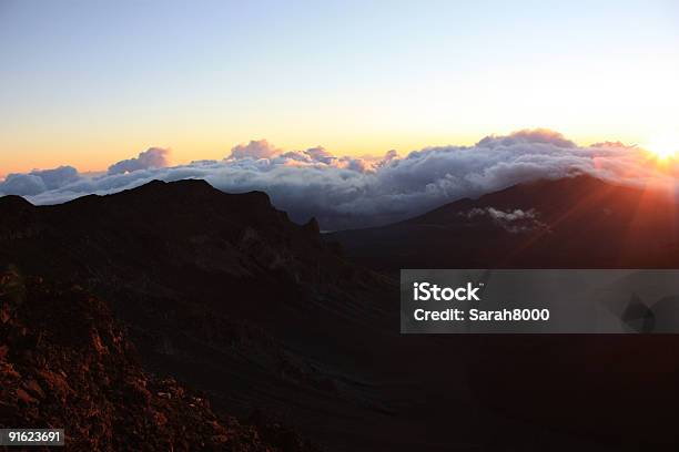 Haleakala Sonnenaufgang Stockfoto und mehr Bilder von Haleakala-Nationalpark - Haleakala-Nationalpark, Textfreiraum, Traumartig