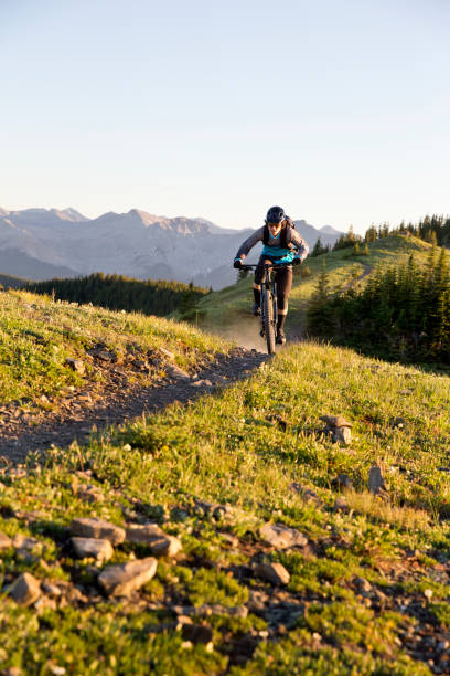 istock Sunset Mountain Bike Ride 916237874