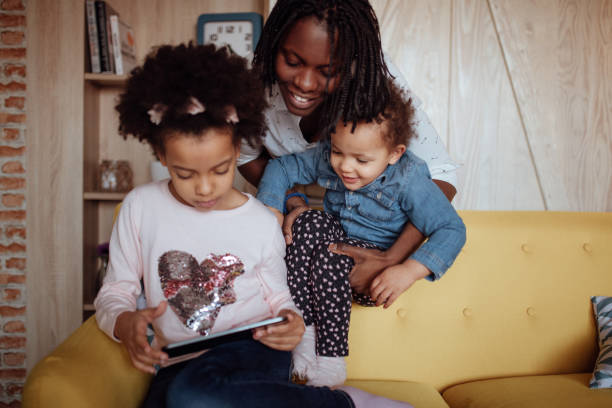 istock Happy family smiling 916249476