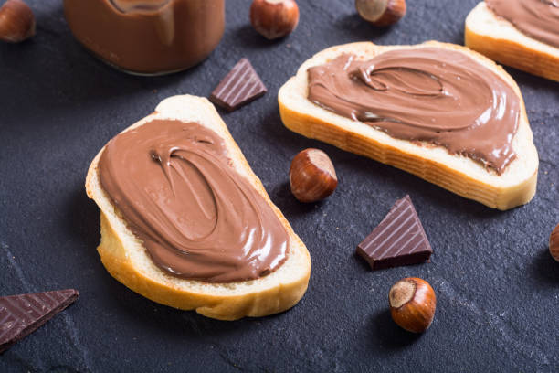 istock nut nougat cream sandwich 916280554