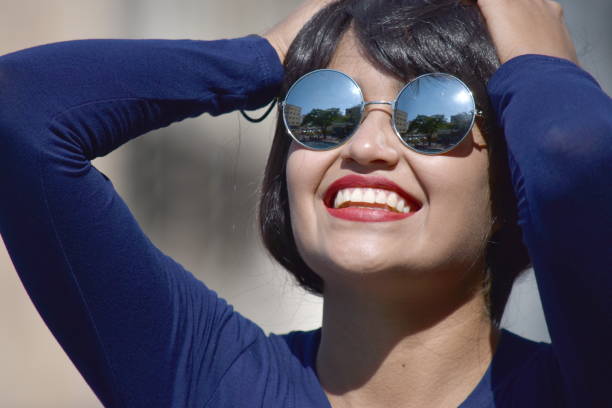 istock Surprised Female Woman 916294876