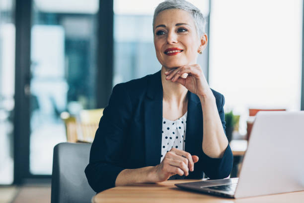 istock Confidence and success in business 916298088