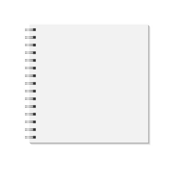 квадратный блокнот макет изолированы на белом фоне. пустые страницы, сборник с металлическим спиралью шаблона. - spiral notebook diary spiral note pad stock illustrations