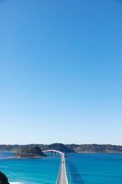 日本の角島大橋 - 山口 ストックフォトと画像