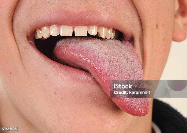Human Tongue-foton och fler bilder på Abstrakt - Abstrakt, Blöt, En människa