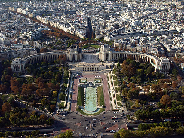 istock Palace of Chailot 91632804